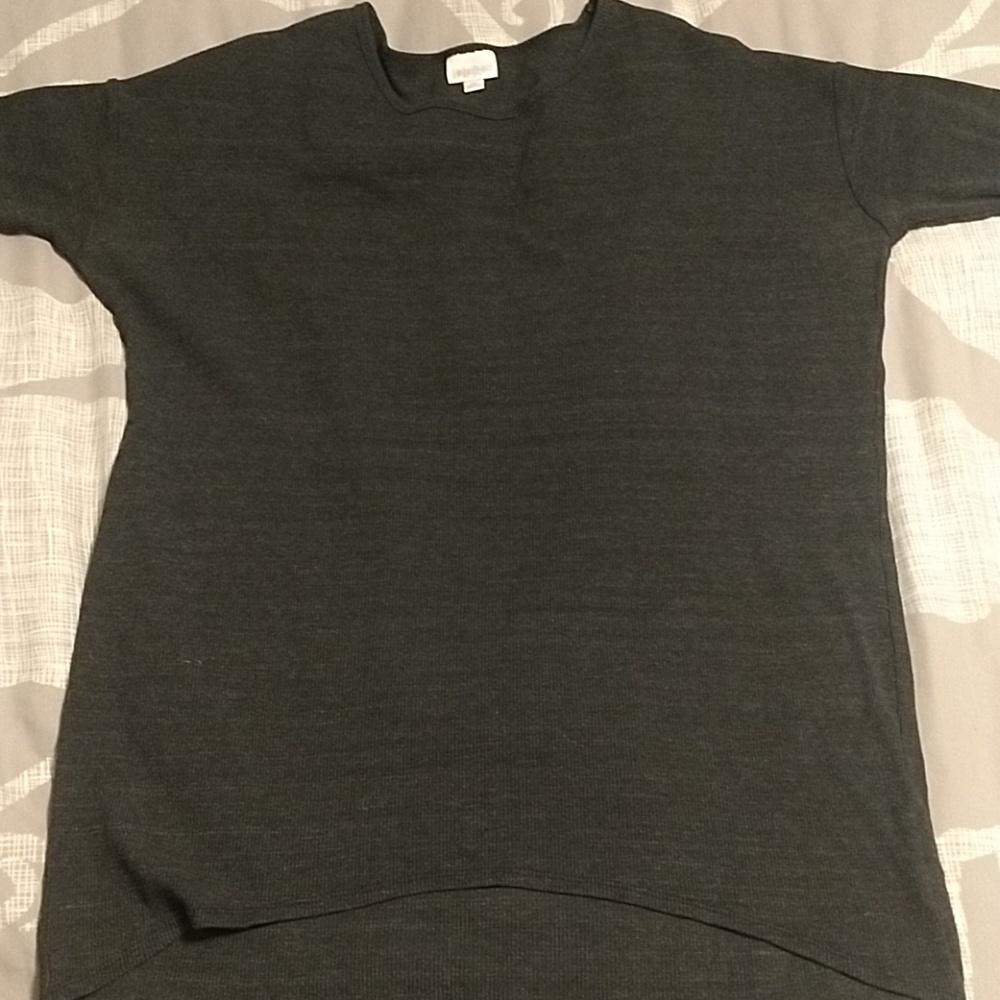 Black ribbed medium irma